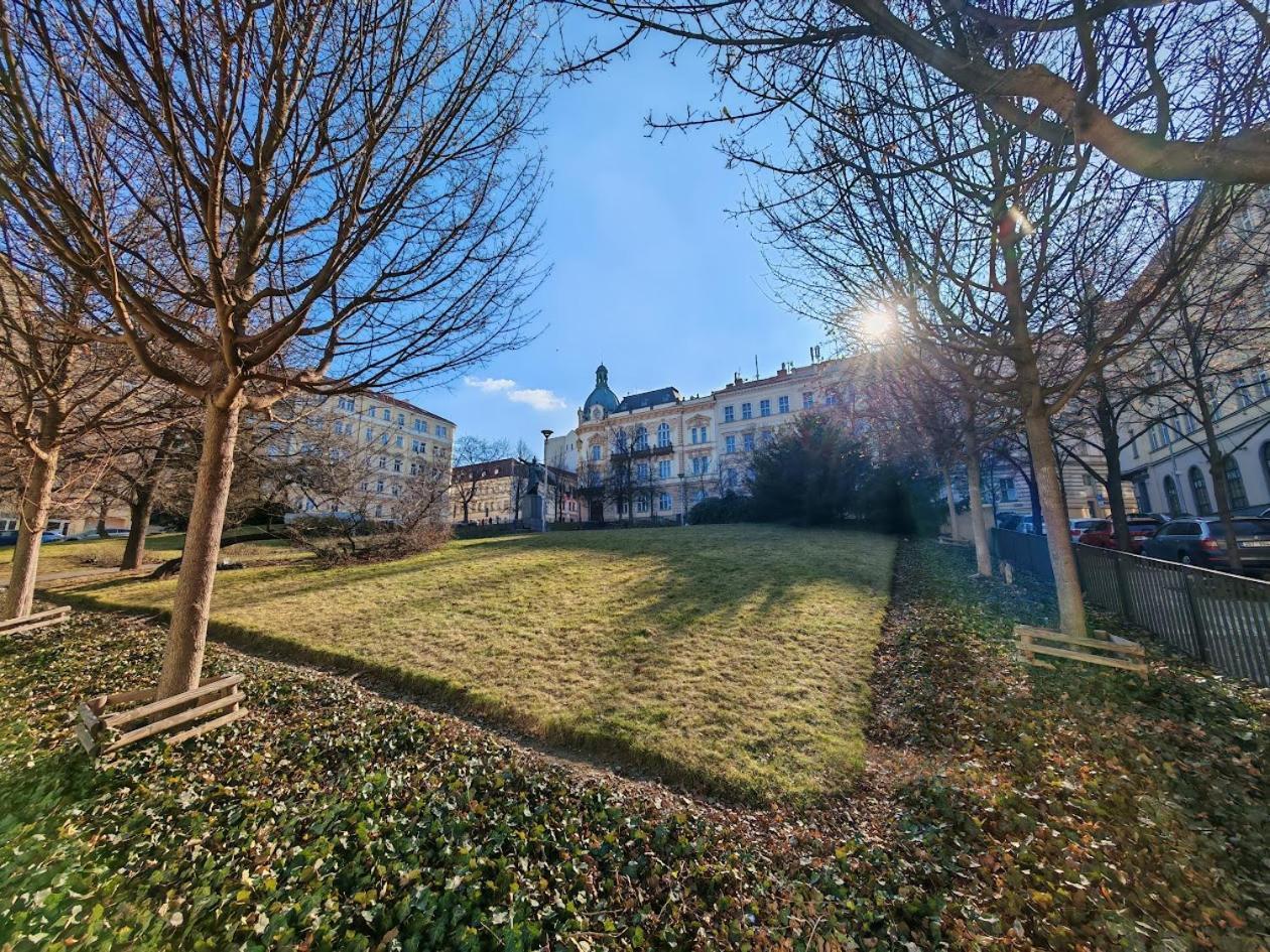 Flat In -503- Praha